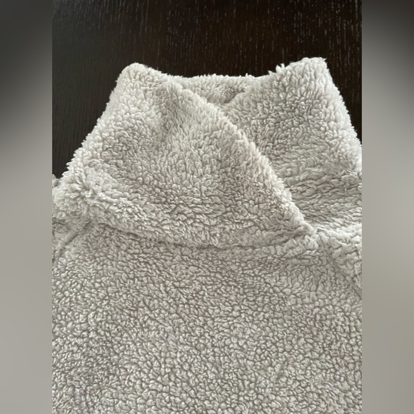 Nike Sherpa Sweatshirt - Picture 4 of 5